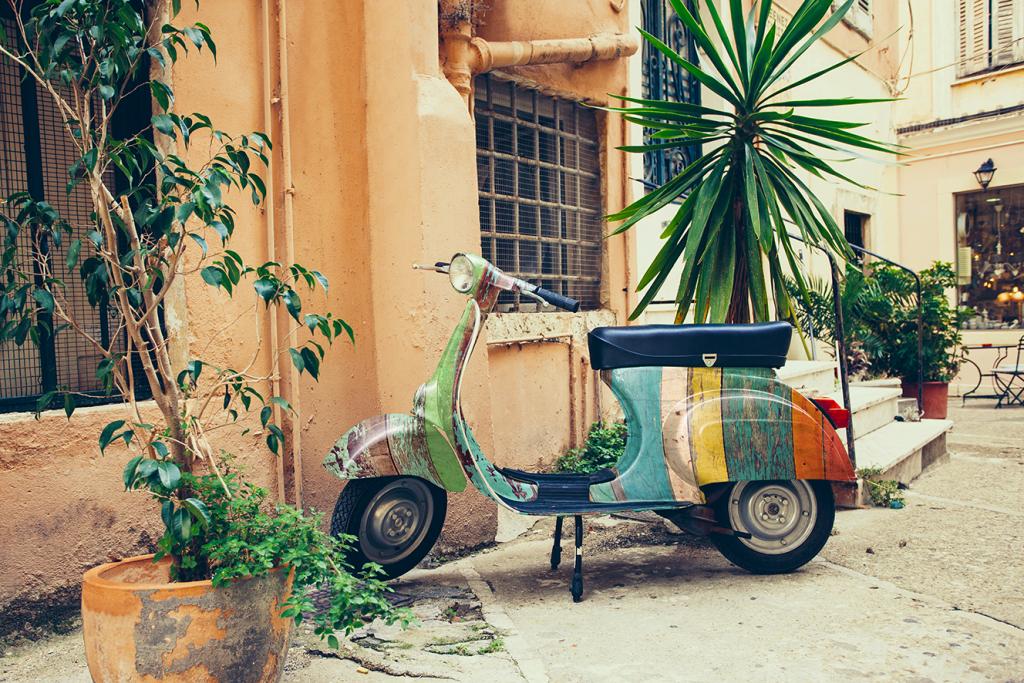 Image - Featured Image  - mactac P8186 gegoten vinyl 55mic wit glans bubble free -  1