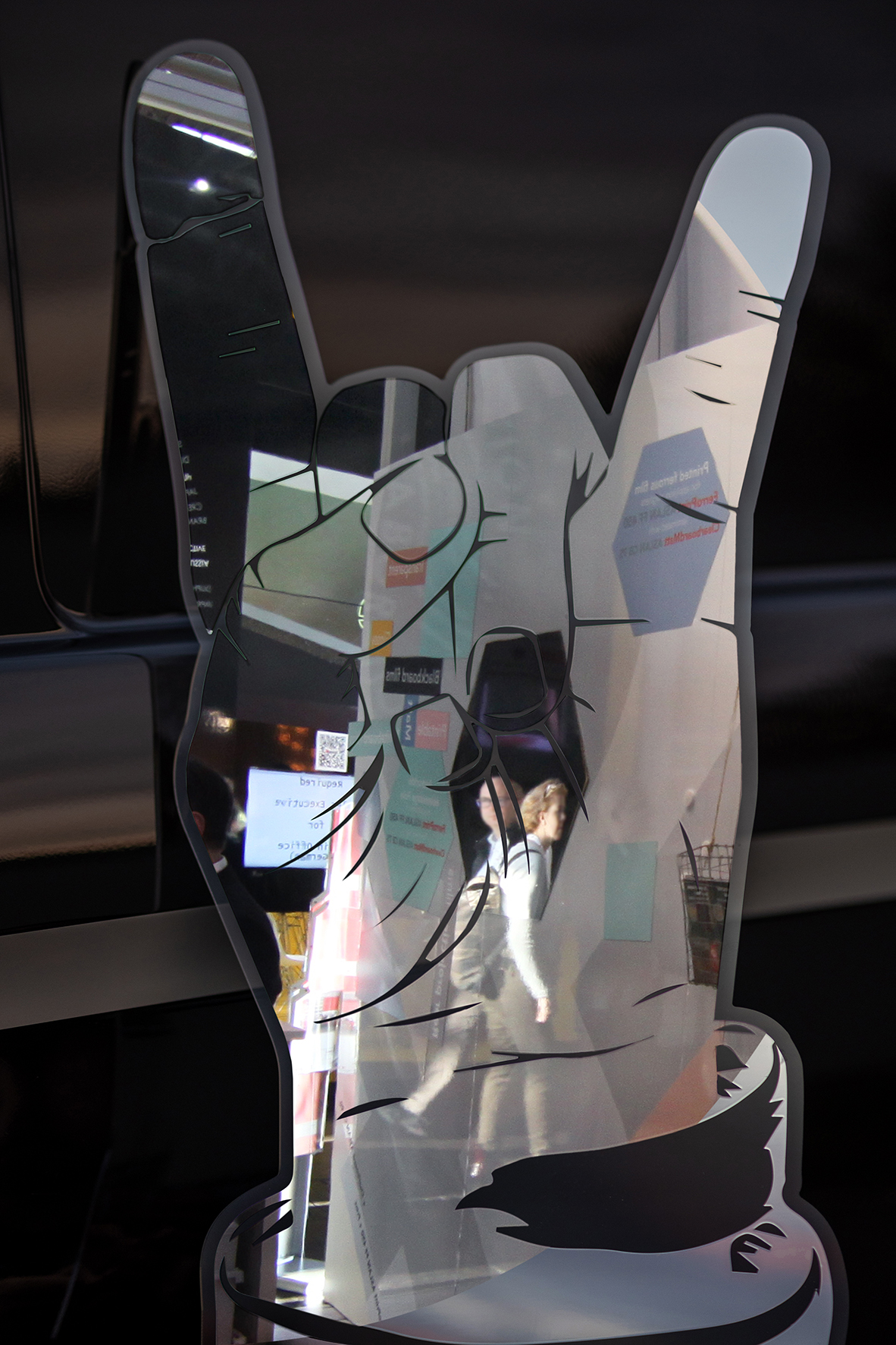 Image - Featured Image  - ASLAN MirrorEffect SE75 PET Scratch Resistant -  3