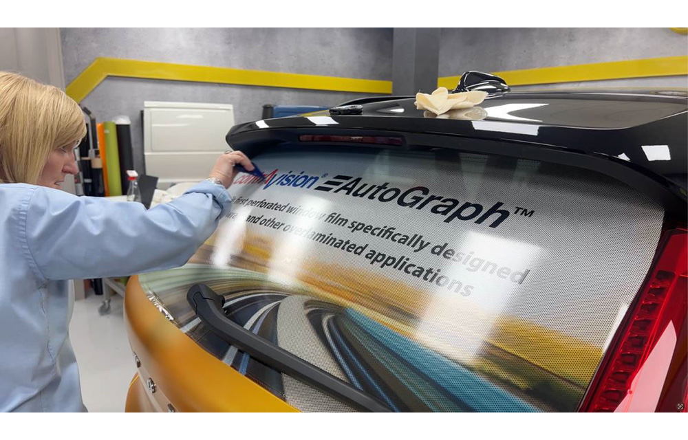 Featured Image - Voertuig graphics worden nog beter met Contra Vision AutoGraph