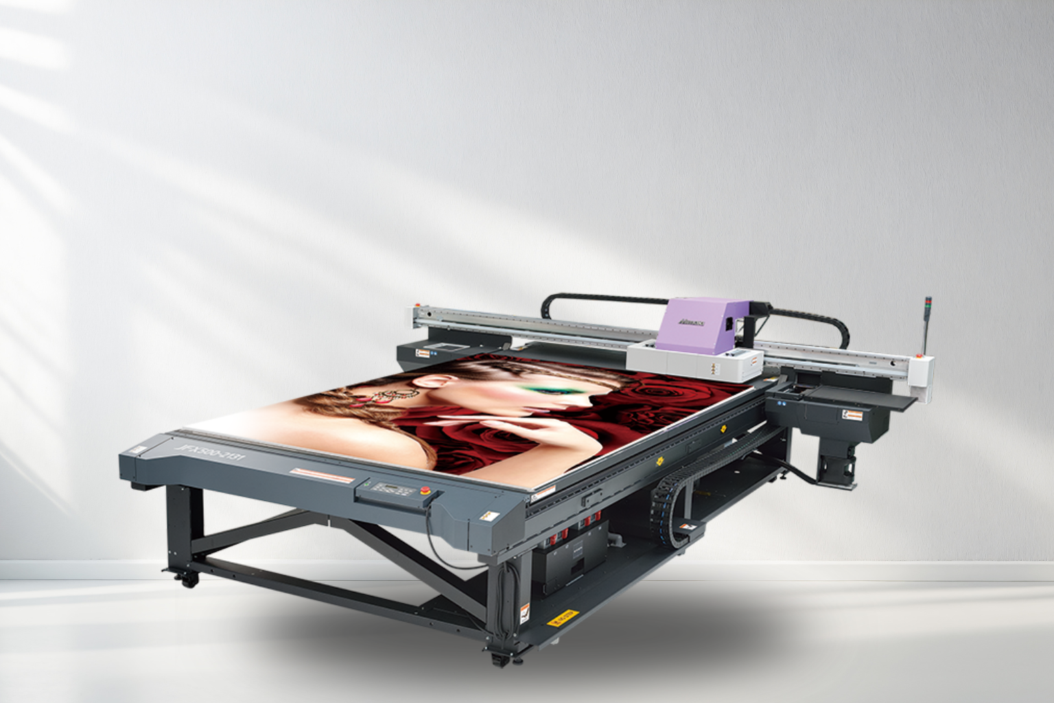 Mimaki JFX500-2131 LED-UV Flatbed Printer