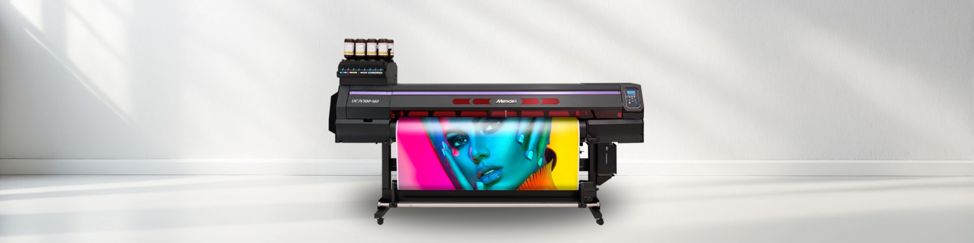 Featured Image  - Mimaki UCJV300 serie led-uv printer/cutter