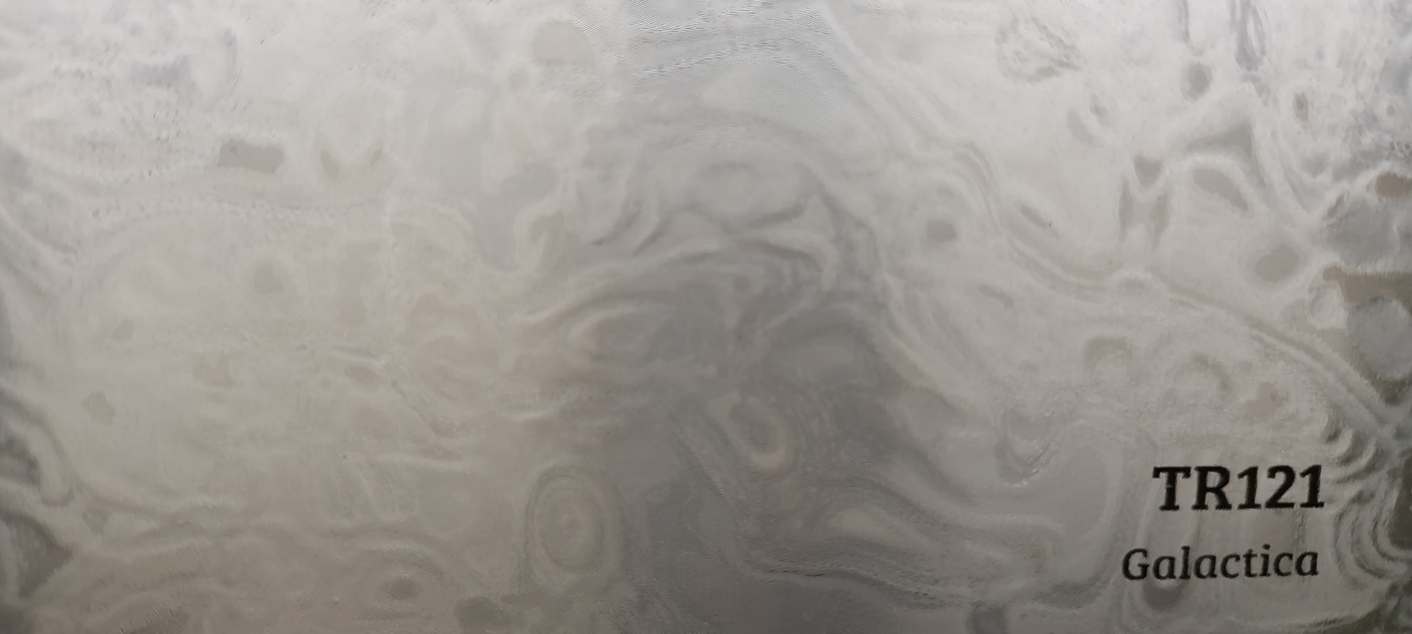 Featured Image  - Grafityp TR121 gegoten etched glass deco structuur galactica